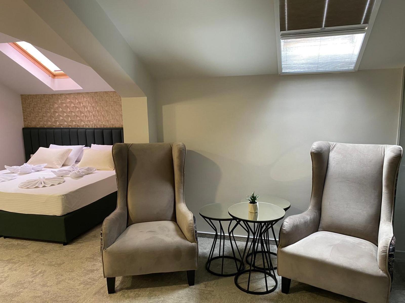 Hotel Nest Бієліна Екстер'єр фото