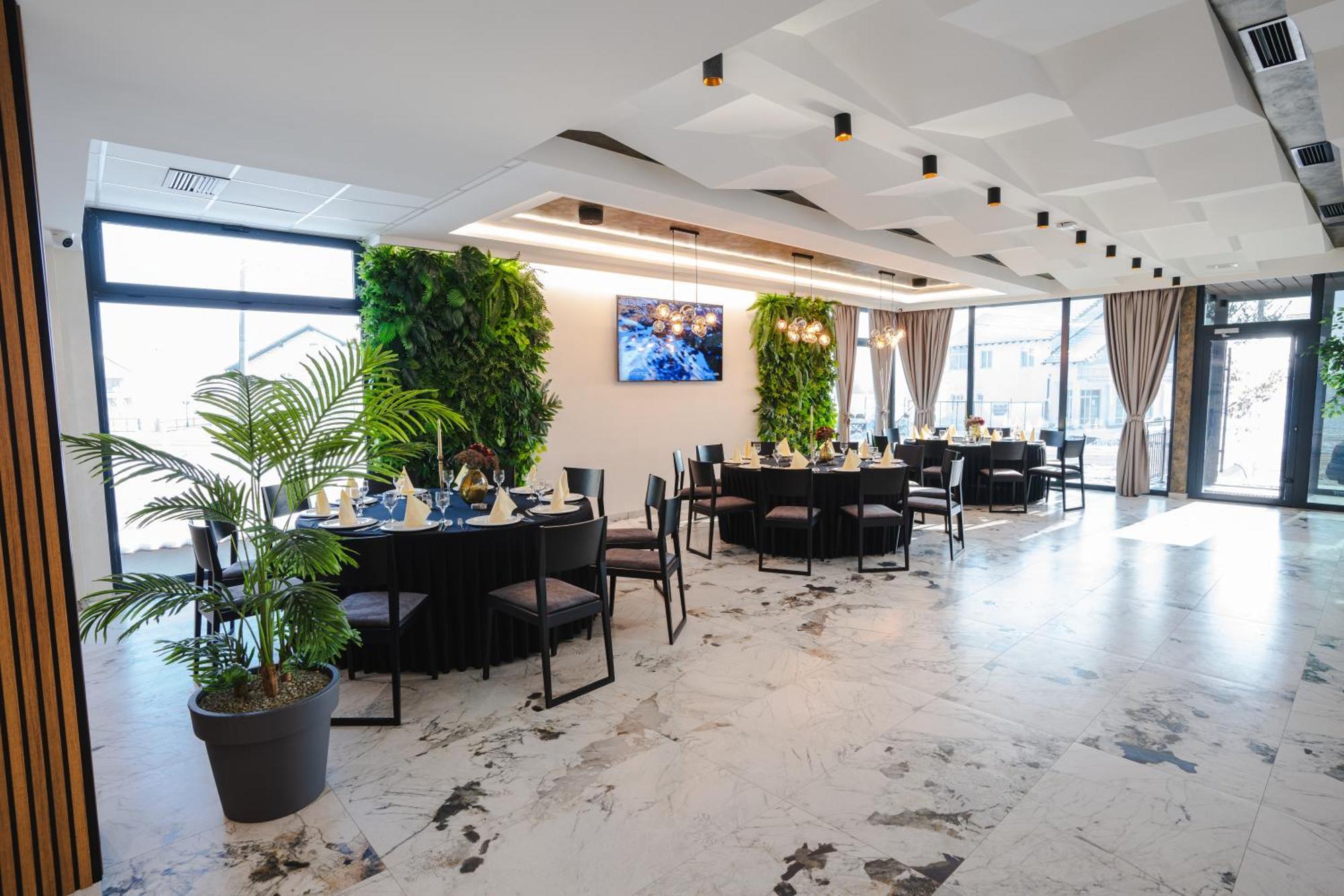 Hotel Nest Бієліна Екстер'єр фото