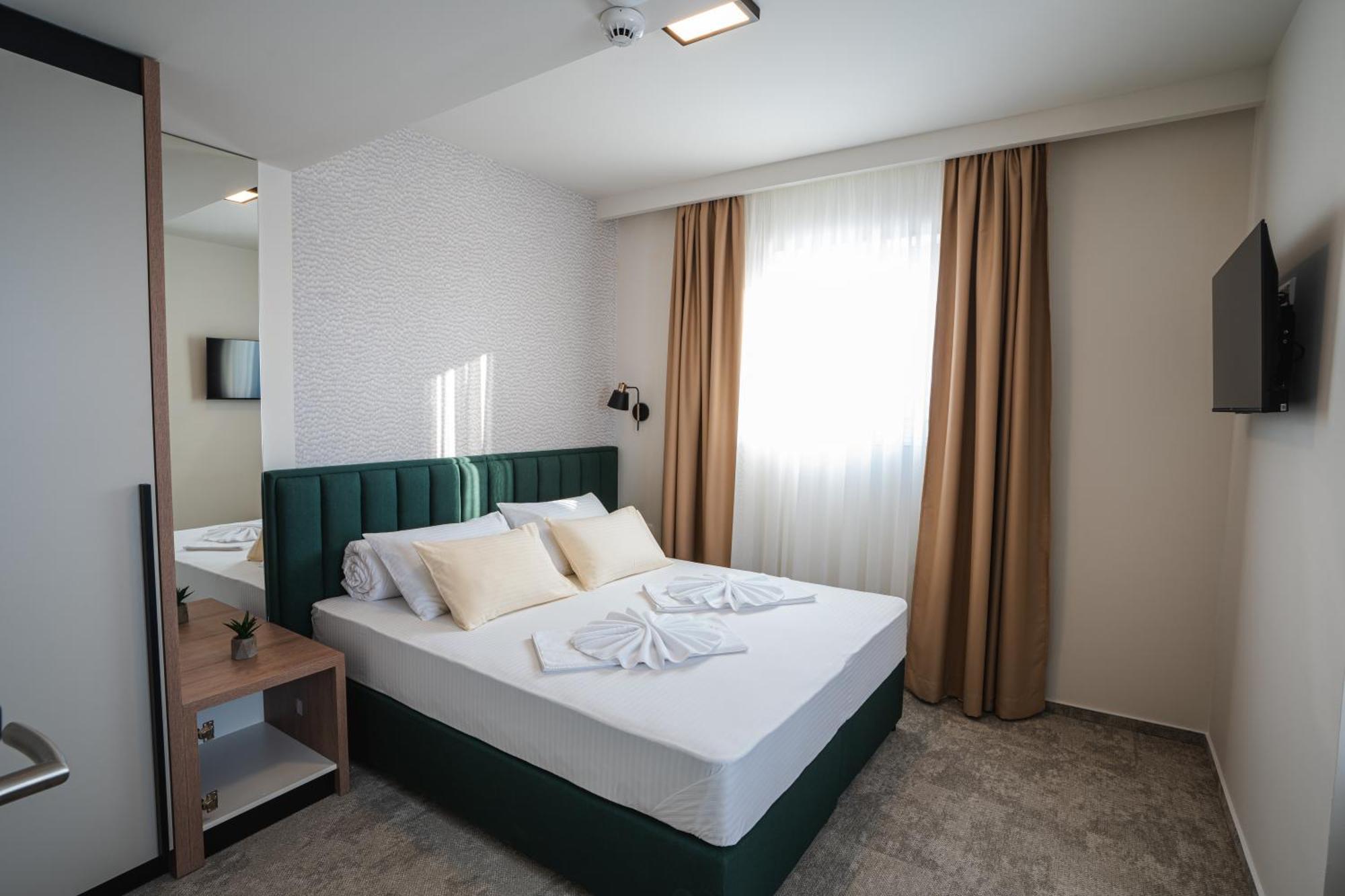 Hotel Nest Бієліна Екстер'єр фото